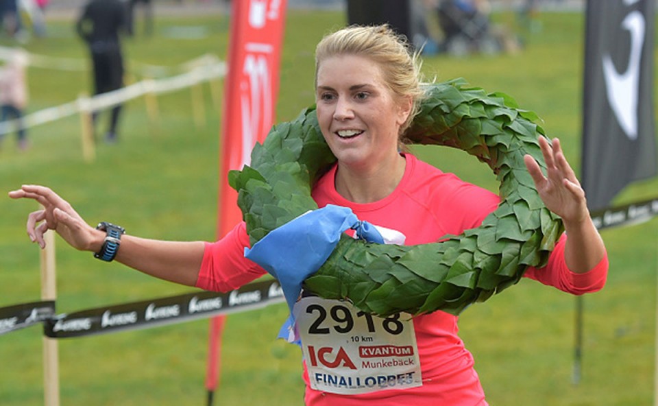 Sara Svensk under 9 timmar i triathlon Marathon.se